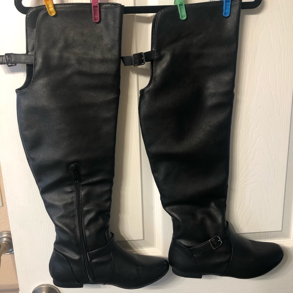 black boots almost new